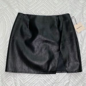Superdown faux leather skirt